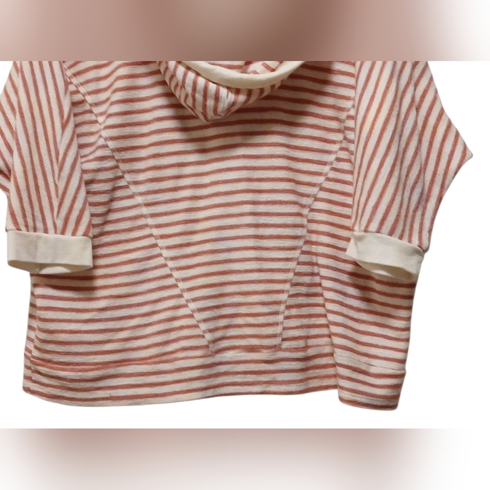 Cable & Gauge - White & Pink Stripped Hoodie W/ Drawstring & Pockets - Picture 9 of 9